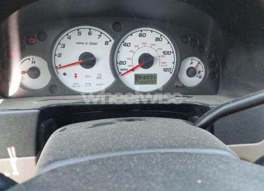 Photo 7 of 2003 Ford Escape LIMITED (VIN 1FMCU941X3KB46631)