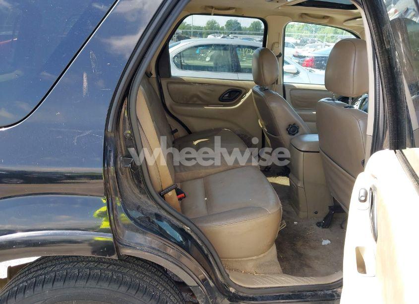 Photo 8 of 2003 Ford Escape LIMITED (VIN 1FMCU941X3KB46631)