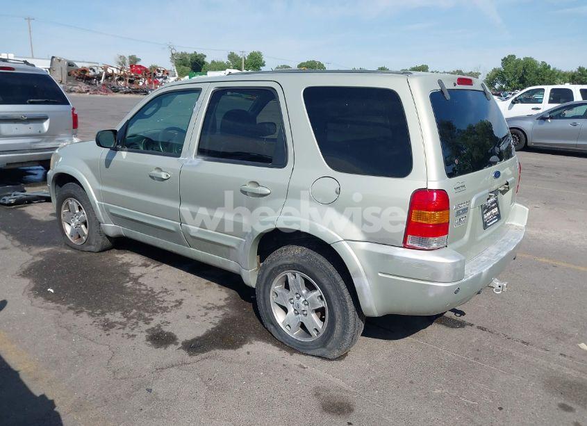 Photo 3 of 2004 Ford Escape LIMITED (VIN 1FMCU941X4KA29911)