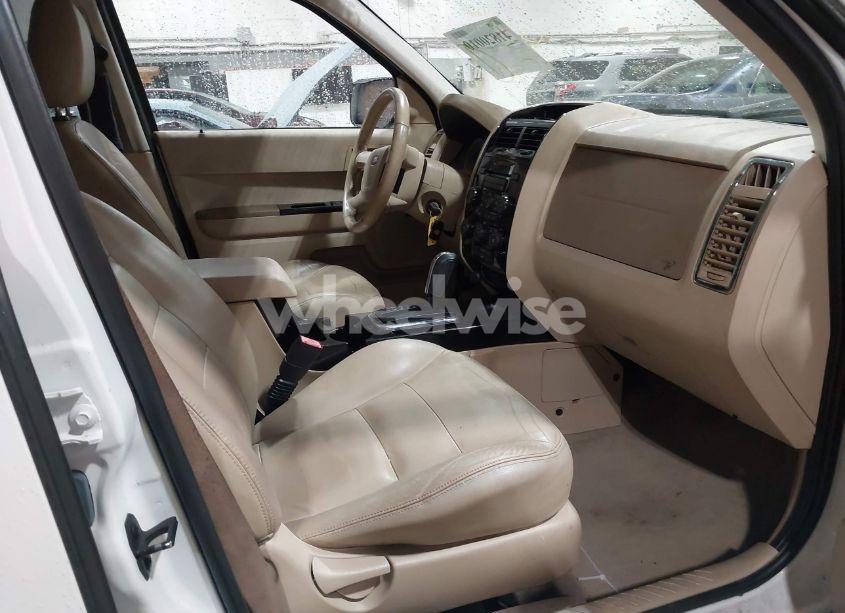 Photo 5 of 2008 Ford Escape LIMITED (VIN 1FMCU941X8KA51834)