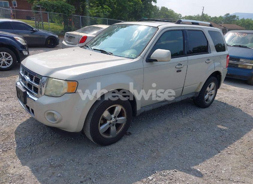 Photo 2 of 2009 Ford Escape LIMITED (VIN 1FMCU94729KB00689)