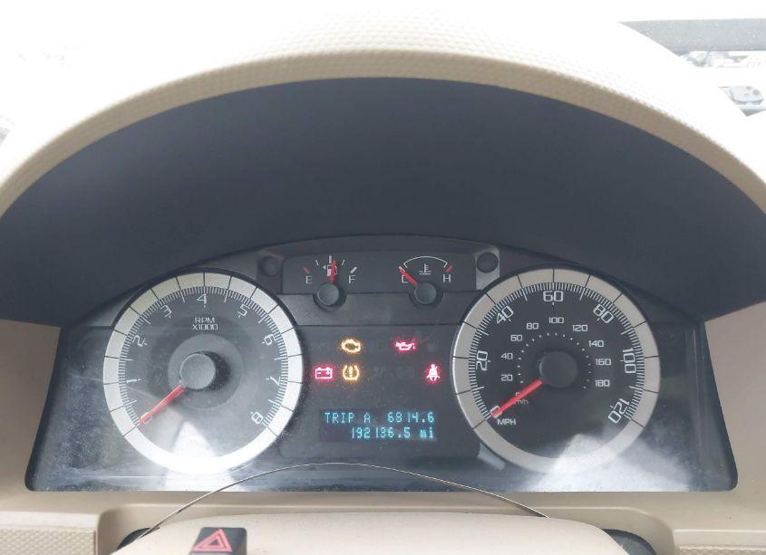 Photo 7 of 2009 Ford Escape LIMITED (VIN 1FMCU94729KB47303)