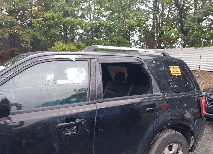 Photo 14 of 2009 Ford Escape LIMITED (VIN 1FMCU94779KB63156)