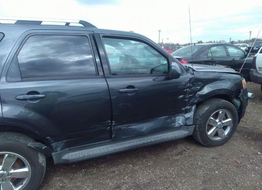 Photo 6 of 2009 Ford Escape LIMITED (VIN 1FMCU94G19KB87324)