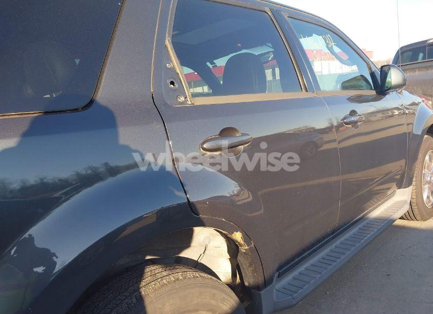 Photo 13 of 2009 Ford Escape LIMITED (VIN 1FMCU94G29KA34029)