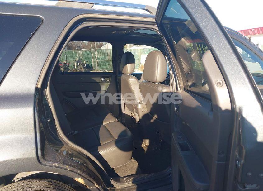 Photo 8 of 2009 Ford Escape LIMITED (VIN 1FMCU94G29KA34029)