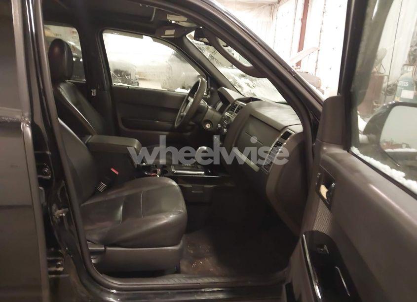 Photo 5 of 2009 Ford Escape LIMITED (VIN 1FMCU94G29KA93694)