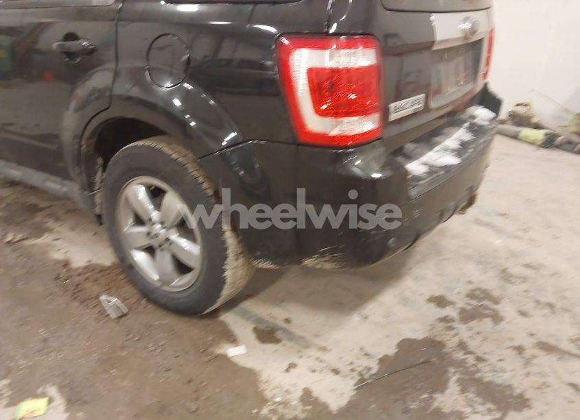 Photo 6 of 2009 Ford Escape LIMITED (VIN 1FMCU94G29KA93694)