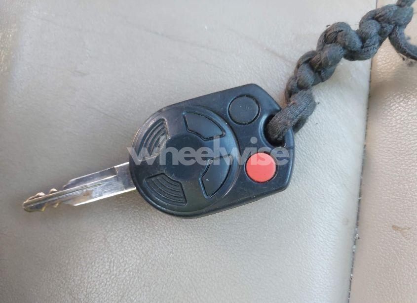 Photo 11 of 2009 Ford Escape LIMITED (VIN 1FMCU94G29KB61542)