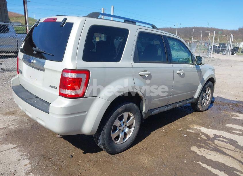 Photo 4 of 2009 Ford Escape LIMITED (VIN 1FMCU94G29KB61542)