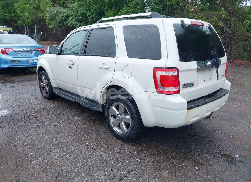 Photo 3 of 2009 Ford Escape LIMITED (VIN 1FMCU94G29KC30939)