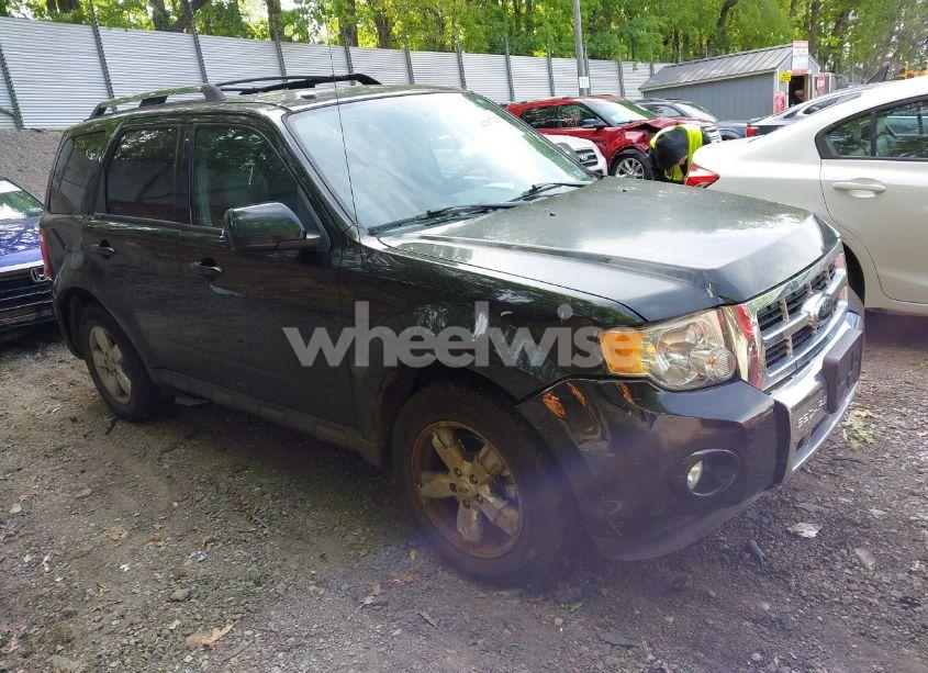 2009 Ford Escape LIMITED (VIN 1FMCU94G39KC30643) main photo