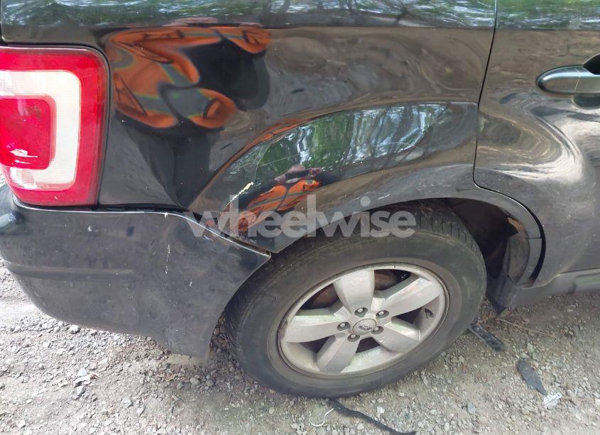 Photo 17 of 2009 Ford Escape LIMITED (VIN 1FMCU94G39KC30643)