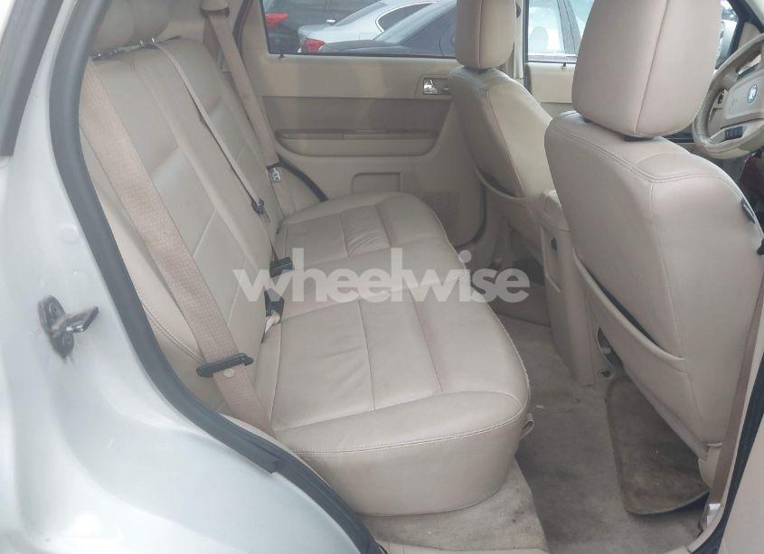 Photo 8 of 2009 Ford Escape LIMITED (VIN 1FMCU94G49KA11822)