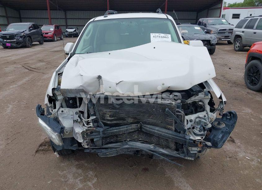 Photo 12 of 2009 Ford Escape LIMITED (VIN 1FMCU94G49KB62188)