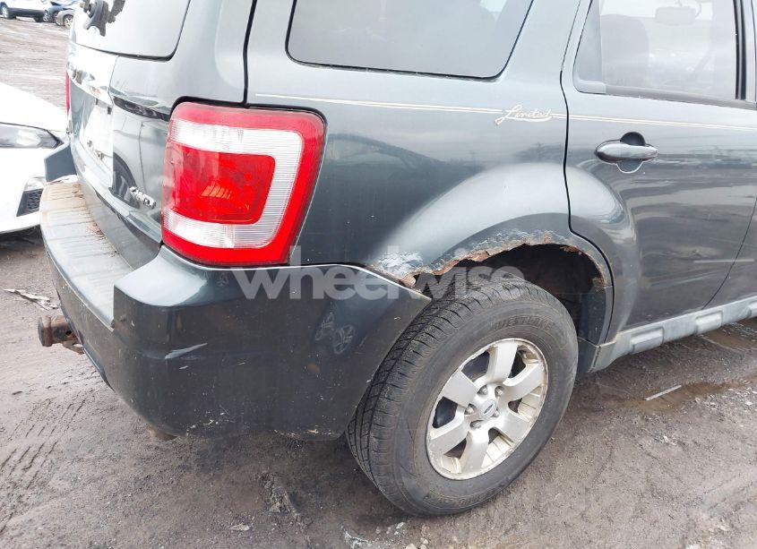 Photo 6 of 2009 Ford Escape LIMITED (VIN 1FMCU94G49KC50139)