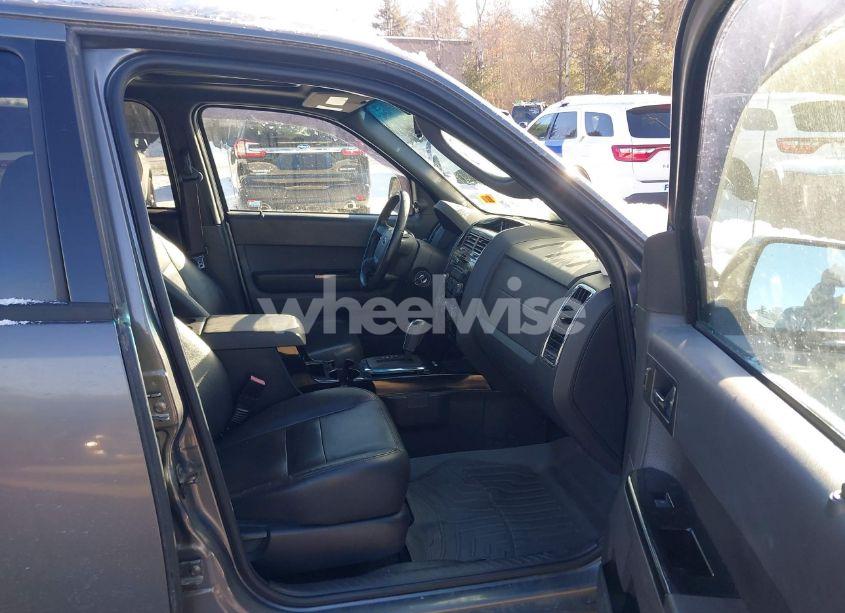 Photo 5 of 2009 Ford Escape LIMITED (VIN 1FMCU94G79KA08610)