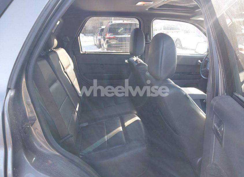 Photo 8 of 2009 Ford Escape LIMITED (VIN 1FMCU94G79KA08610)