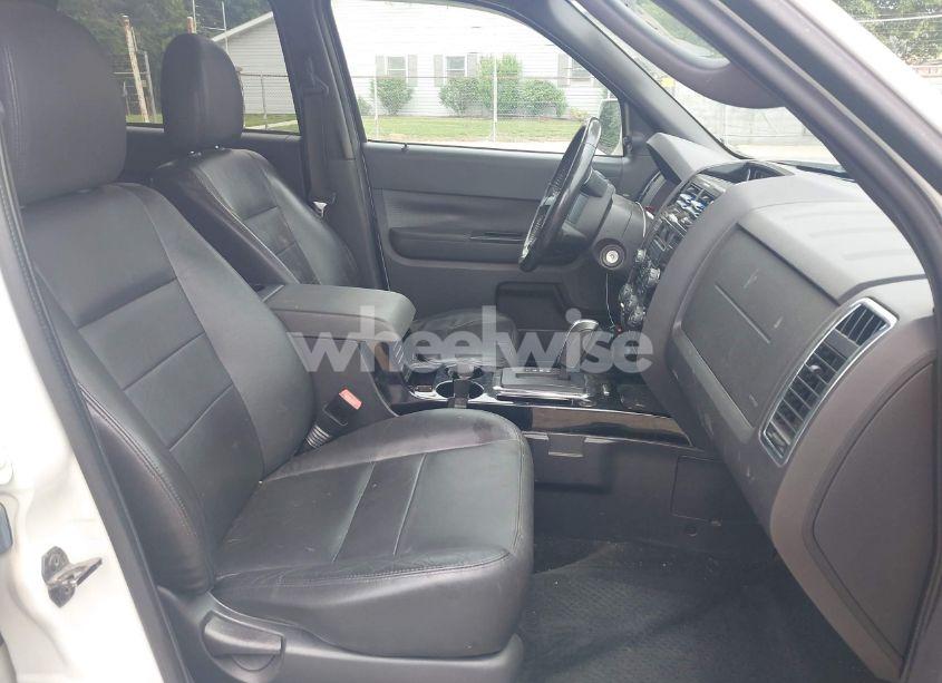 Photo 5 of 2009 Ford Escape LIMITED (VIN 1FMCU94G89KA03156)