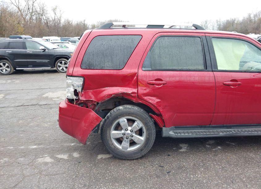 Photo 6 of 2009 Ford Escape LIMITED (VIN 1FMCU94G89KB56975)