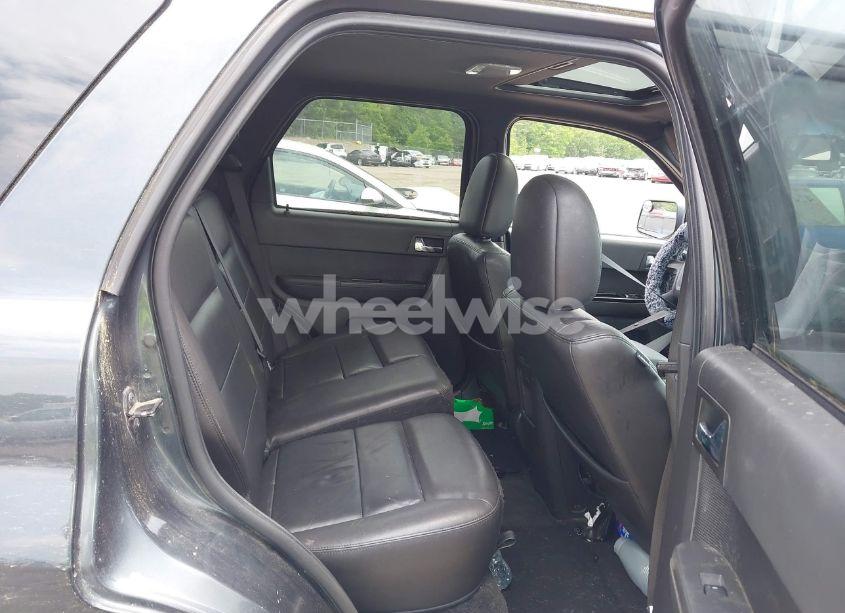 Photo 8 of 2009 Ford Escape LIMITED (VIN 1FMCU94G99KB93565)