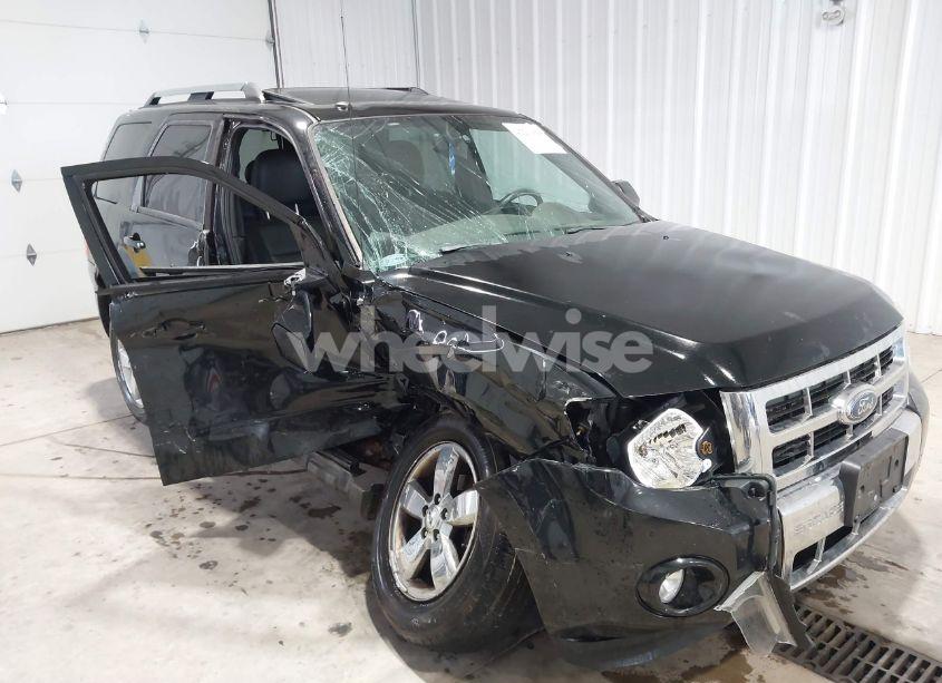 2009 Ford Escape LIMITED (VIN 1FMCU94GX9KB01556) main photo