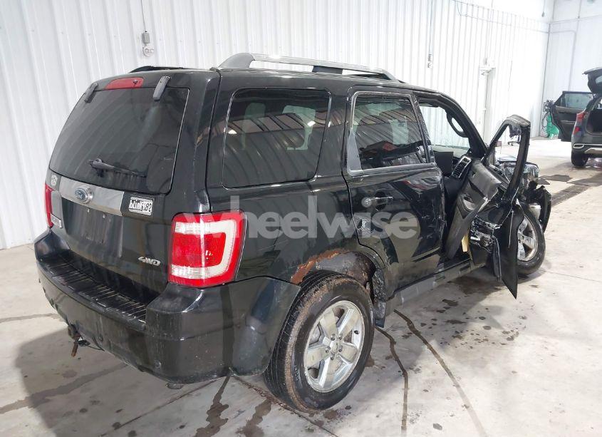 Photo 4 of 2009 Ford Escape LIMITED (VIN 1FMCU94GX9KB01556)