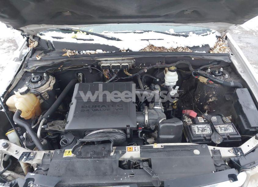 Photo 10 of 2009 Ford Escape LIMITED (VIN 1FMCU94GX9KC28999)