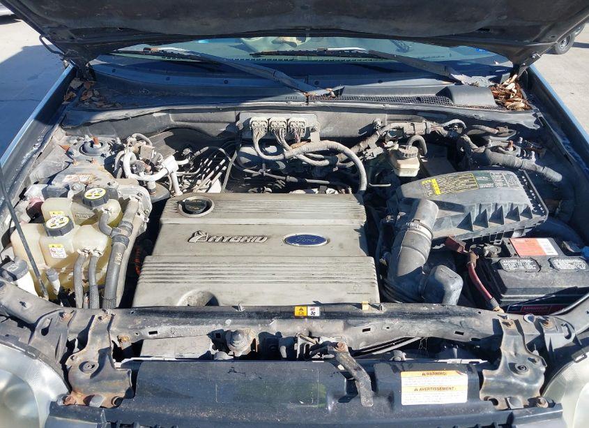 Photo 10 of 2006 Ford Escape HYBRID (VIN 1FMCU95H26KD48671)