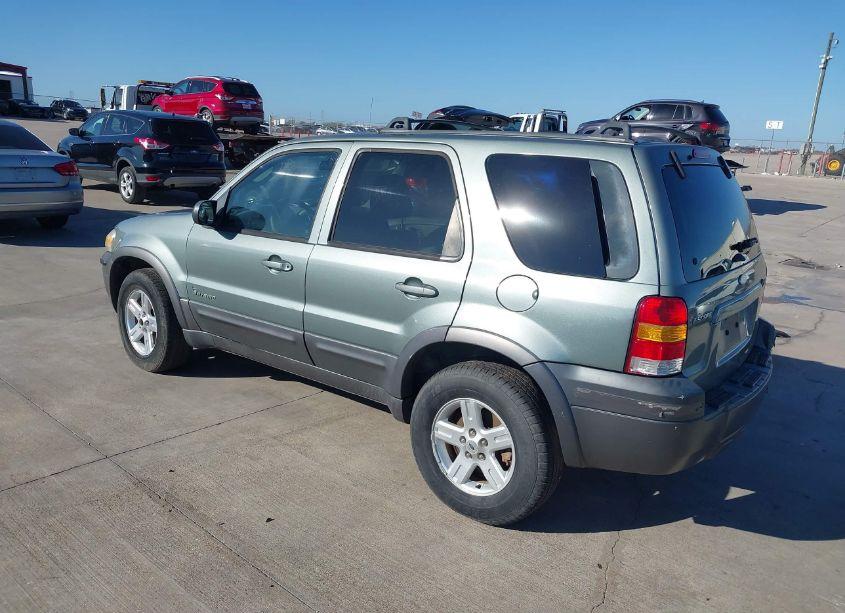 Photo 3 of 2006 Ford Escape HYBRID (VIN 1FMCU95H26KD48671)
