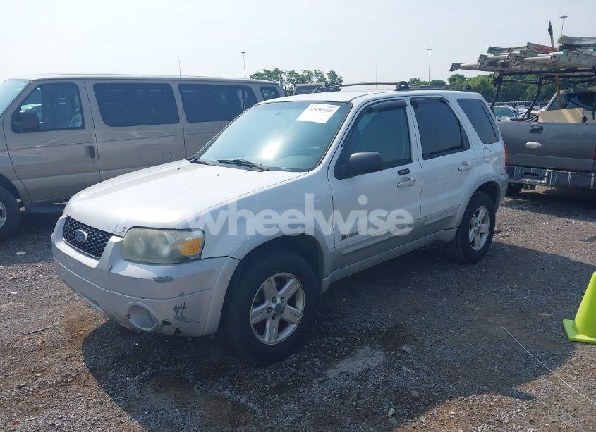 Photo 2 of 2006 Ford Escape HYBRID (VIN 1FMCU95H96KB49259)