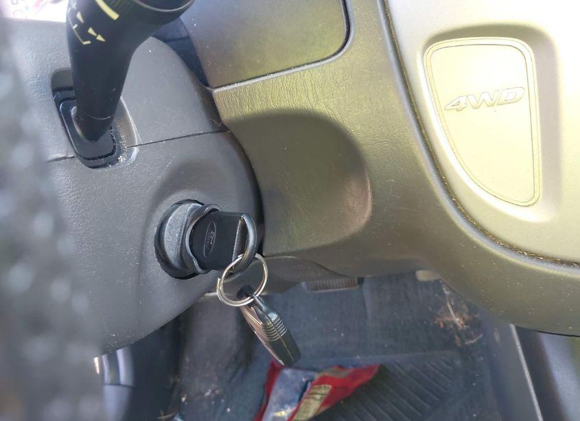 Photo 11 of 2006 Ford Escape HYBRID (VIN 1FMCU96H26KC27752)