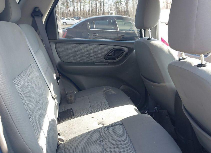 Photo 8 of 2006 Ford Escape HYBRID (VIN 1FMCU96H26KC27752)