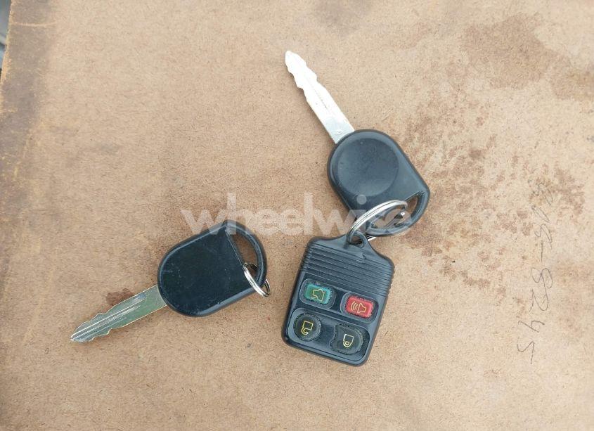 Photo 11 of 2005 Ford Escape HYBRID (VIN 1FMCU96H65KE10666)