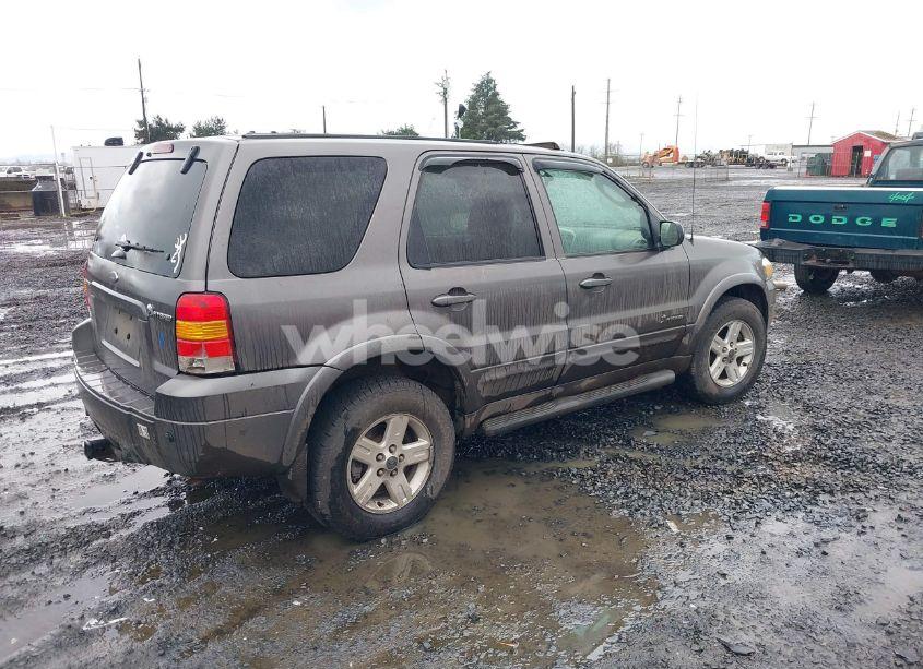 Photo 4 of 2006 Ford Escape HYBRID (VIN 1FMCU96H76KA30866)