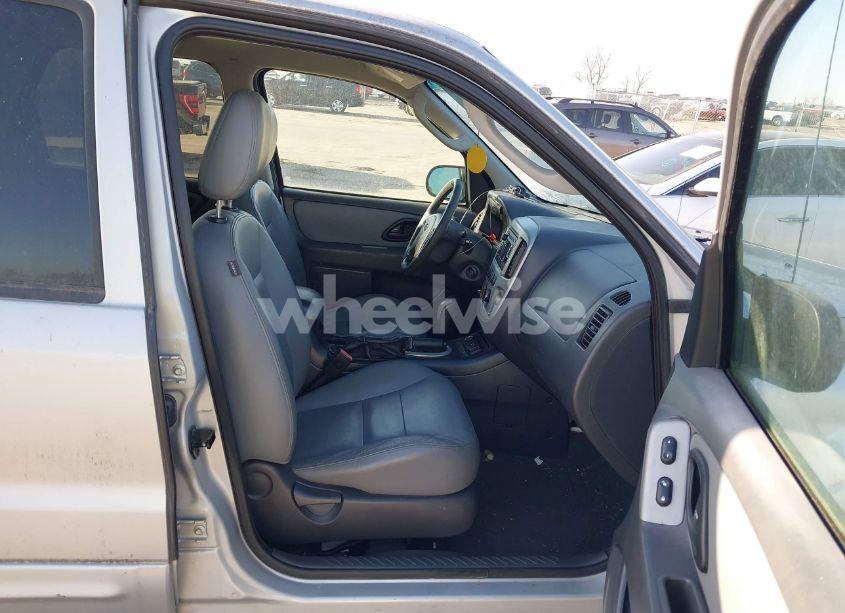 Photo 5 of 2006 Ford Escape HYBRID (VIN 1FMCU96H96KA25796)