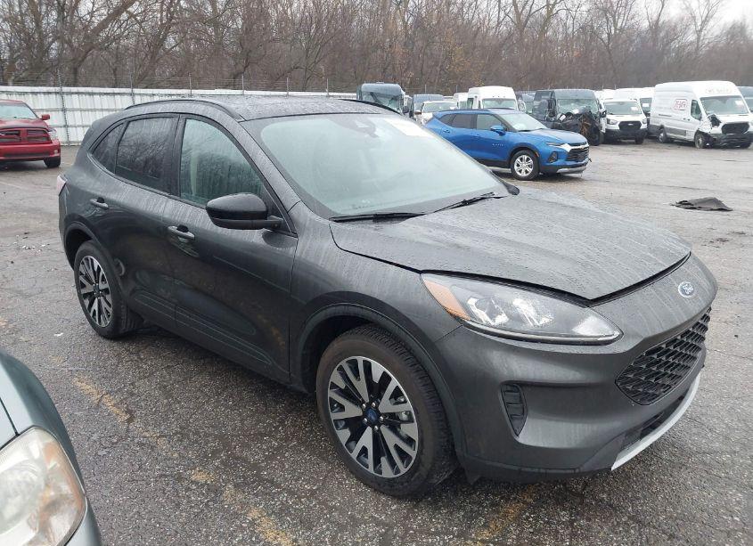 Photo 13 of 2020 Ford Escape SE SPORT HYBRID (VIN 1FMCU9BZ0LUC57752)