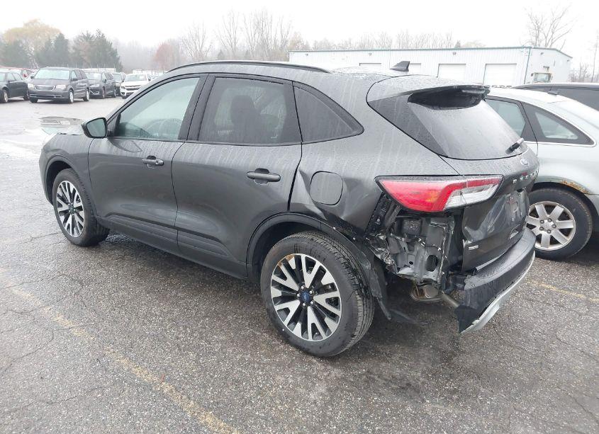 Photo 3 of 2020 Ford Escape SE SPORT HYBRID (VIN 1FMCU9BZ0LUC57752)