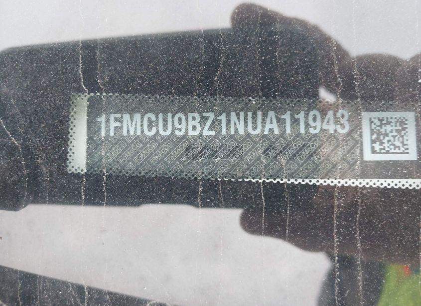 Photo 9 of 2022 Ford Escape SE HYBRID (VIN 1FMCU9BZ1NUA11943)