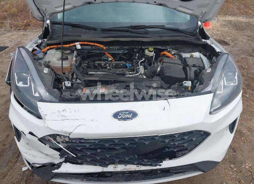 Photo 10 of 2022 Ford Escape SE HYBRID (VIN 1FMCU9BZ2NUA43705)