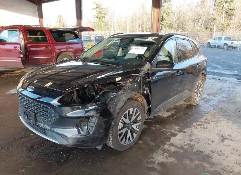 Photo 2 of 2020 Ford Escape SE SPORT HYBRID (VIN 1FMCU9BZ3LUB14195)