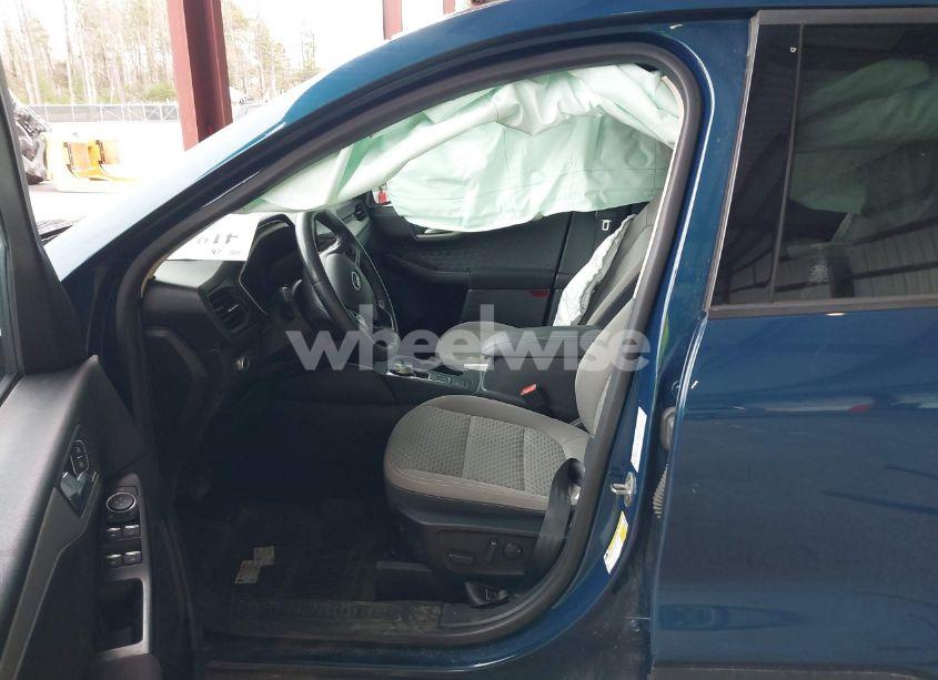 Photo 5 of 2020 Ford Escape SE SPORT HYBRID (VIN 1FMCU9BZ3LUC30738)