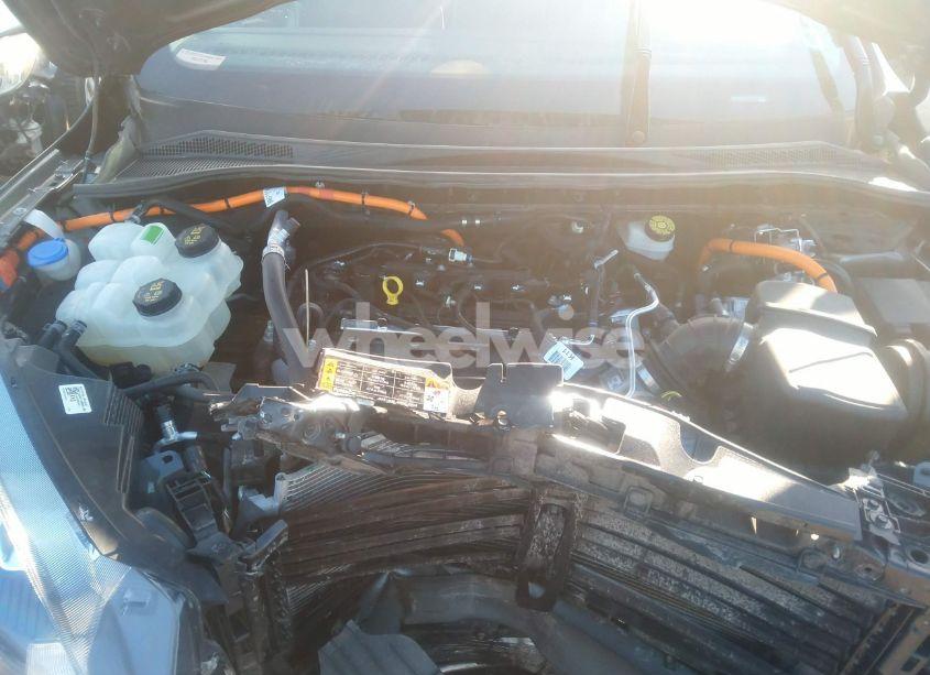 Photo 10 of 2020 Ford Escape SE SPORT HYBRID (VIN 1FMCU9BZ3LUC56739)
