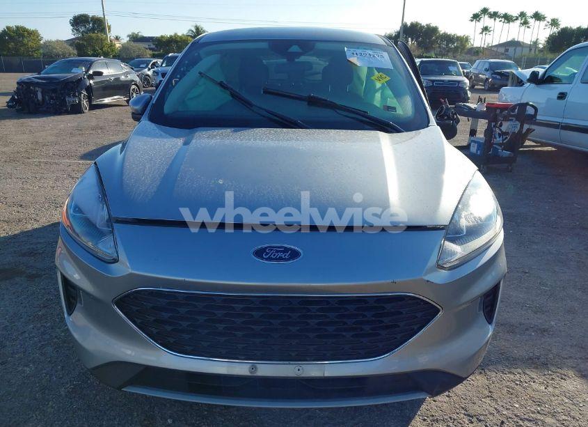 Photo 12 of 2021 Ford Escape SE HYBRID (VIN 1FMCU9BZ4MUA58687)