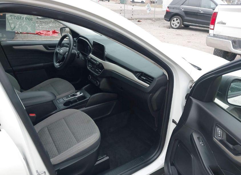 Photo 5 of 2022 Ford Escape SE HYBRID (VIN 1FMCU9BZ5NUA38739)