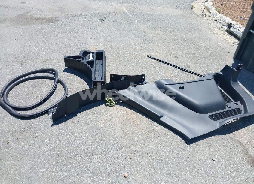 Photo 12 of 2021 Ford Escape SE HYBRID (VIN 1FMCU9BZ7MUA83308)