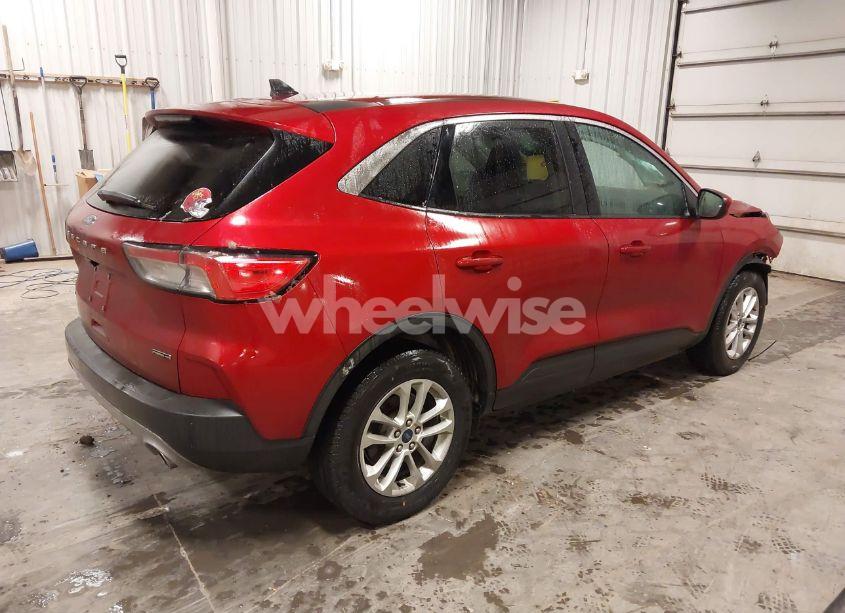 Photo 4 of 2021 Ford Escape SE HYBRID (VIN 1FMCU9BZ7MUB24231)