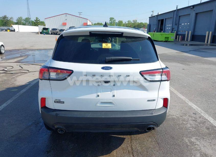 Photo 15 of 2022 Ford Escape SE HYBRID (VIN 1FMCU9BZ7NUB06992)