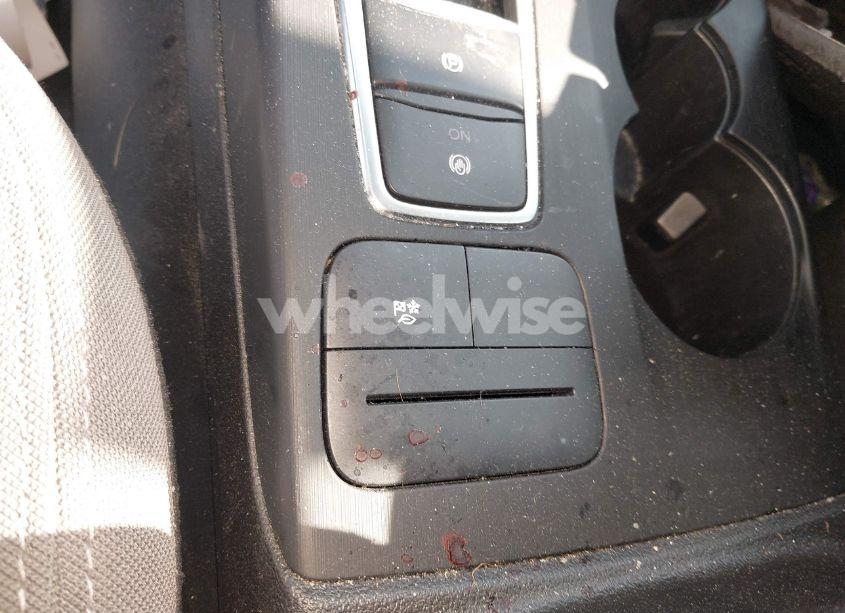 Photo 20 of 2022 Ford Escape SE HYBRID (VIN 1FMCU9BZ7NUB06992)
