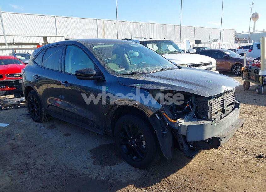 2020 Ford Escape SE SPORT HYBRID (VIN 1FMCU9BZ9LUB83599) main photo